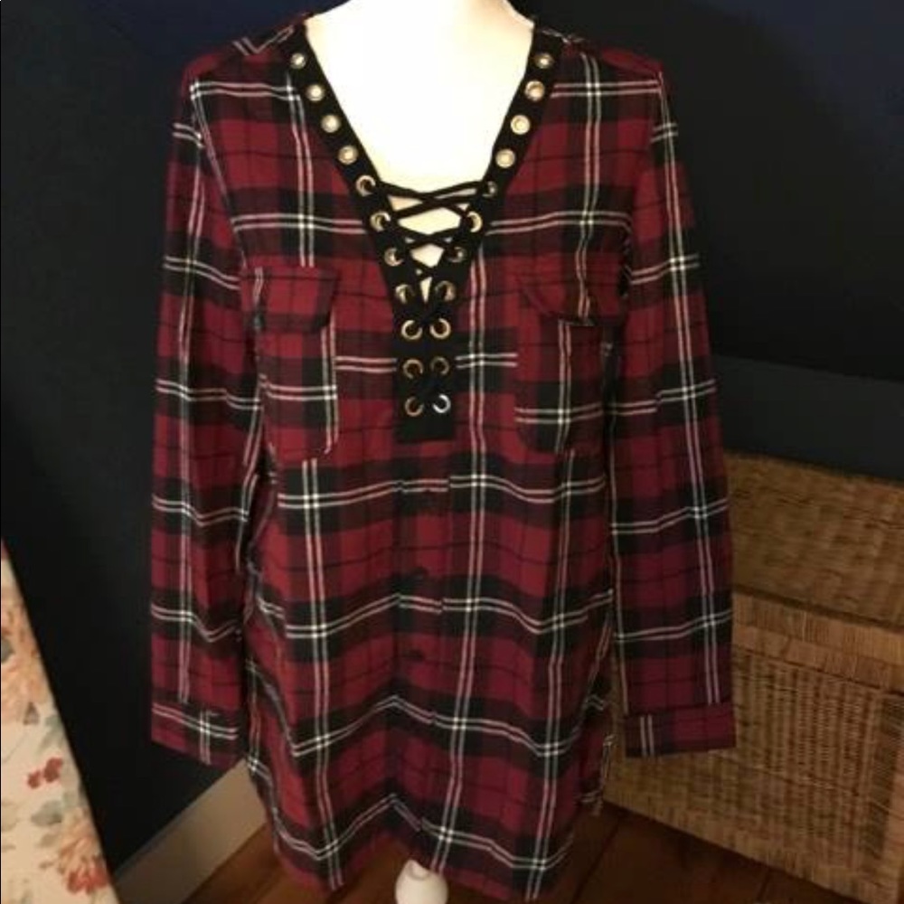 NWT Black/Red flannel with lace up!